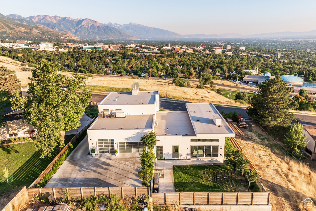 Bird's eye view featuring a mountain view