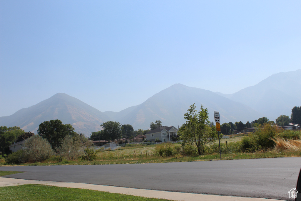 View of mountain feature