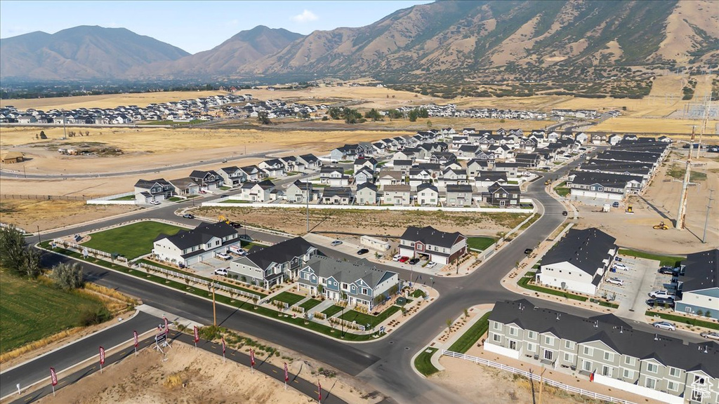 Bird's eye view featuring a mountain view