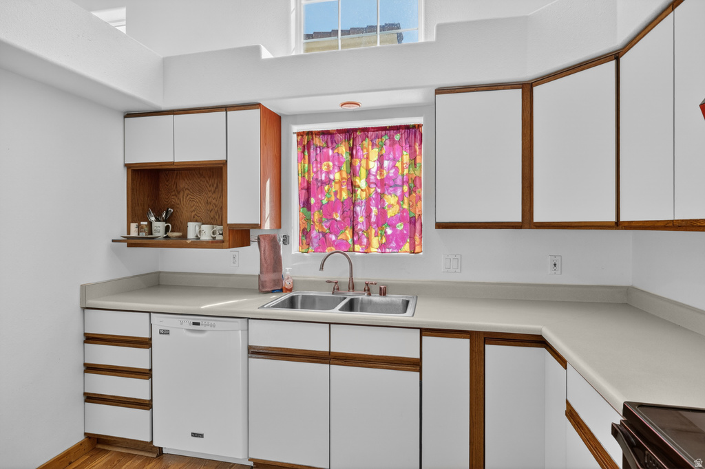 592 W HALE AVE Moab, UT 84532