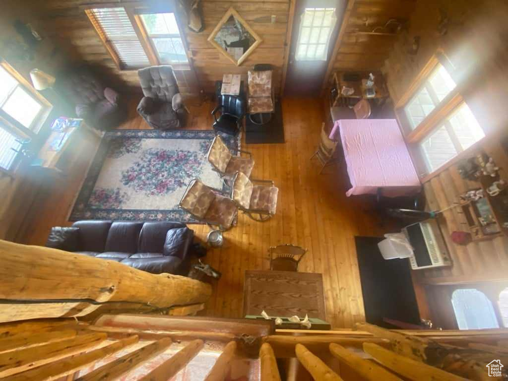 Living room with hardwood / wood-style floors