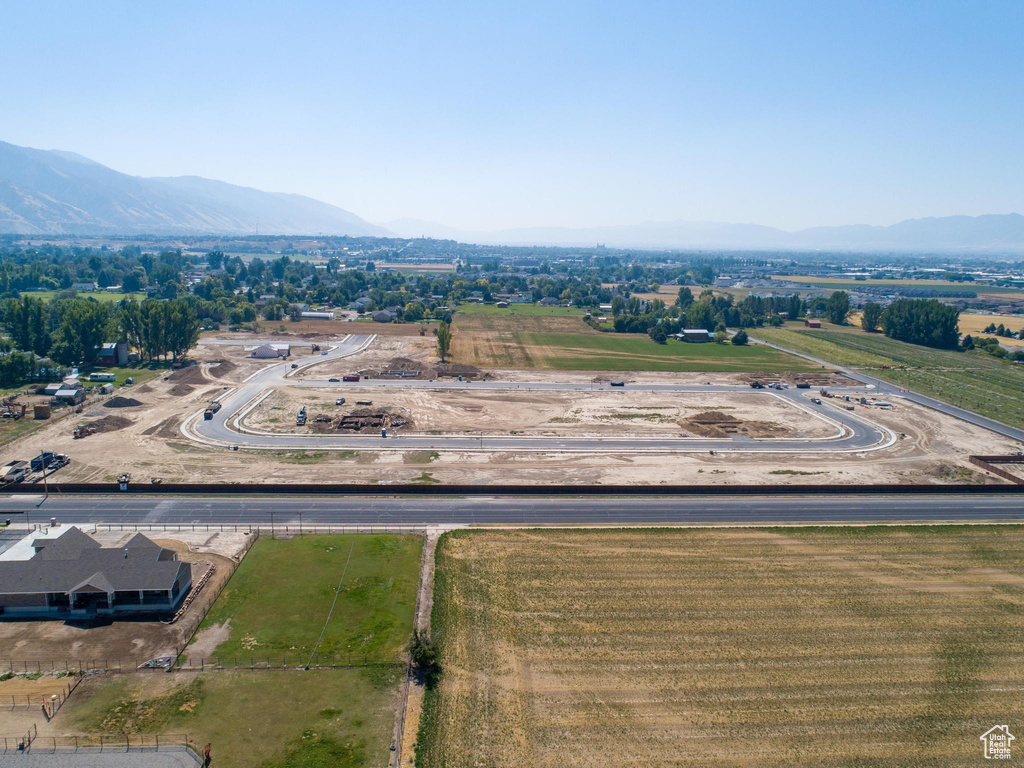 Drone / aerial view featuring a mountain view