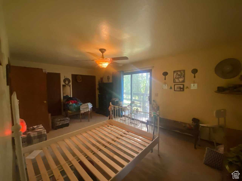 Living room with ceiling fan