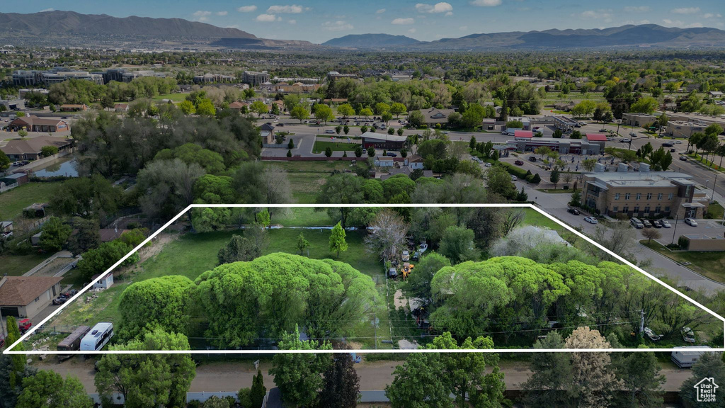 View of property location featuring property parcel outlined and a mountainous background