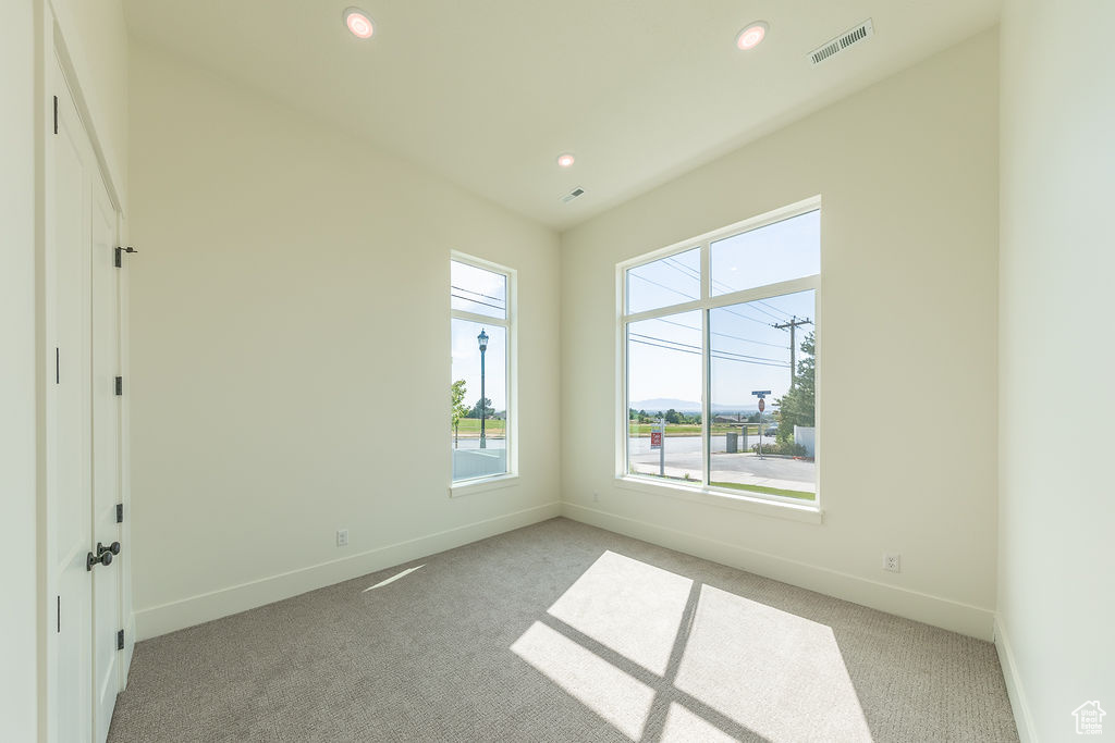 1136 N 1875 E #1 Layton, UT 84040