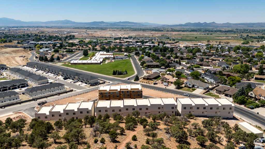 Bird's eye view with a mountain view