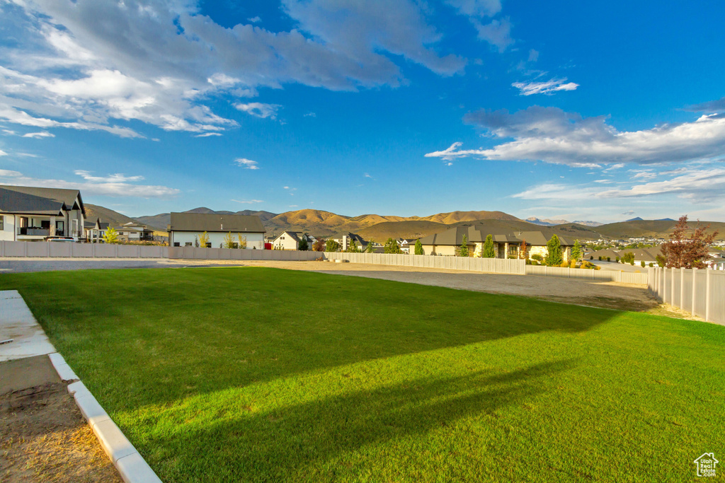 9578 N BELLE ST Eagle Mountain, UT 84005