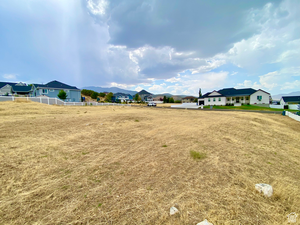 View of yard with a mountain view