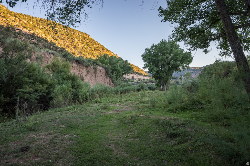 1035 S MONTEZUMA CANYON RD Monticello, UT 84535