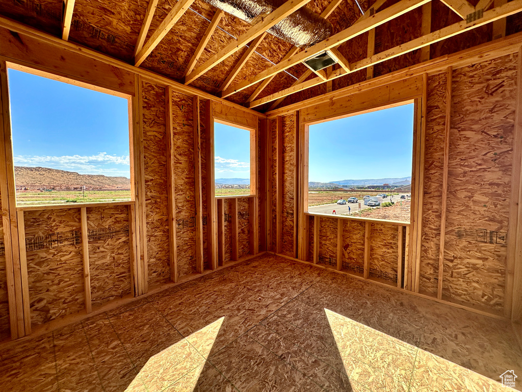 Miscellaneous room with a mountain view