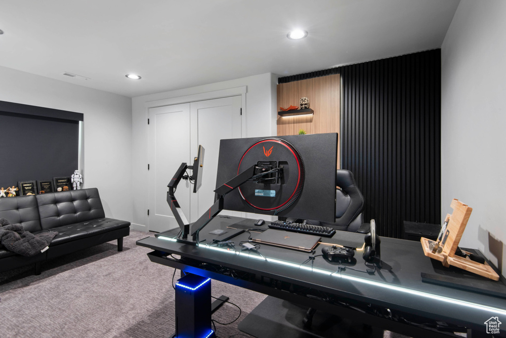 Workout room with carpet