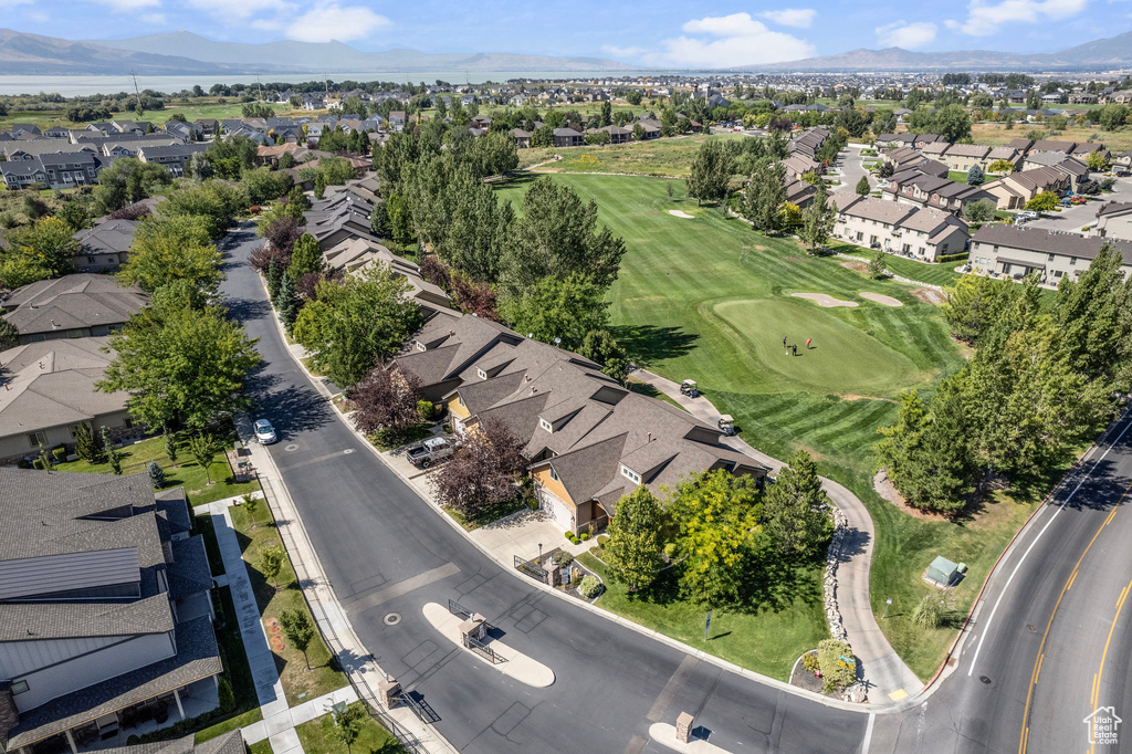 Bird's eye view with a mountain view