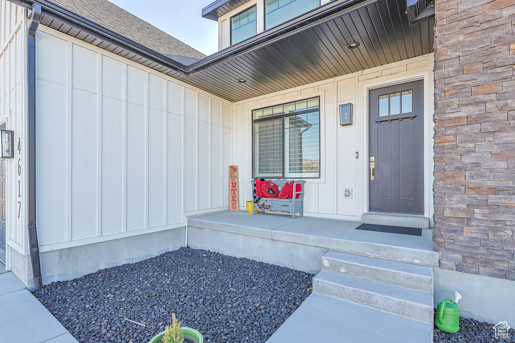 View of property entrance