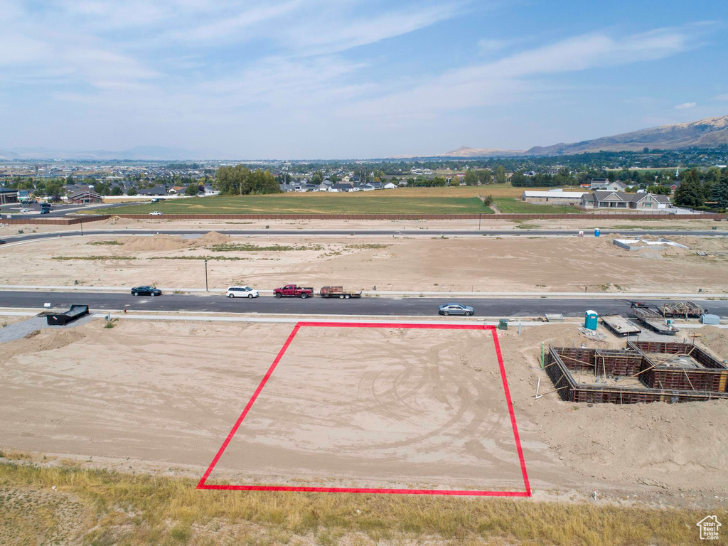 Drone / aerial view featuring a mountain view