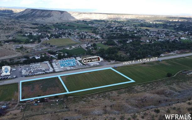 Drone / aerial view featuring a mountain view