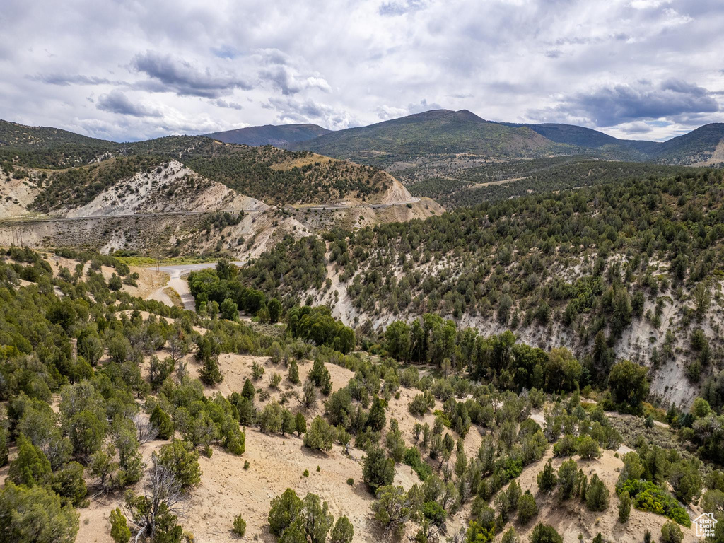 View of mountain feature