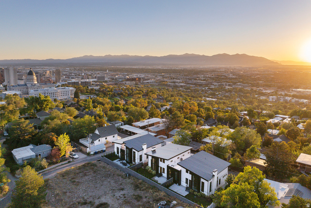 656 N EAST CAPITOL ST Salt Lake City, UT 84103