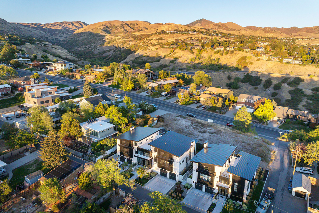 656 N EAST CAPITOL ST Salt Lake City, UT 84103