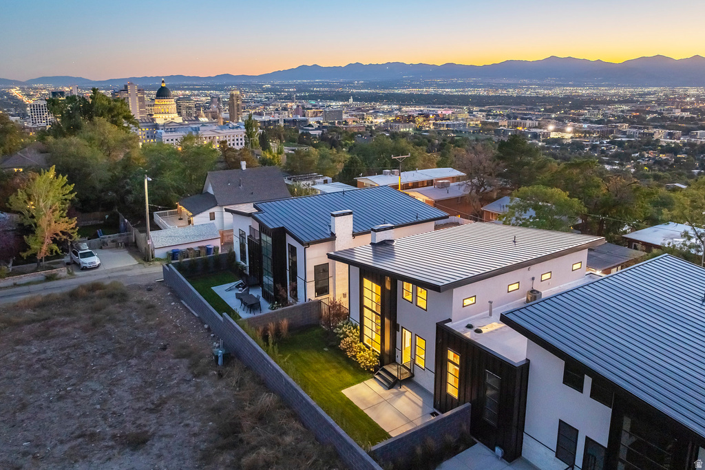 656 N EAST CAPITOL ST Salt Lake City, UT 84103