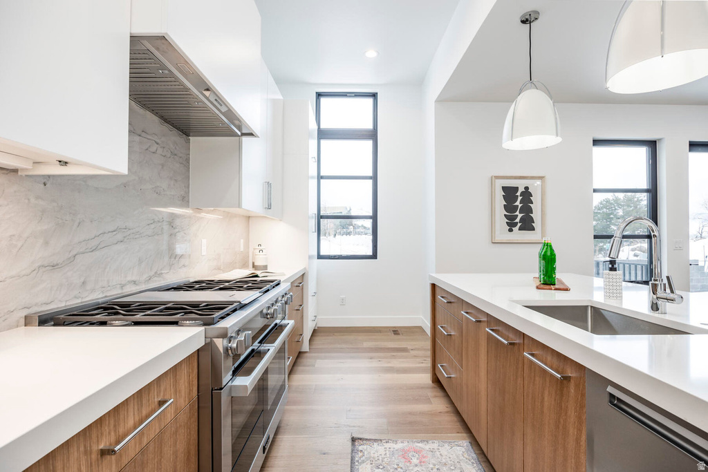 656 N EAST CAPITOL ST Salt Lake City, UT 84103