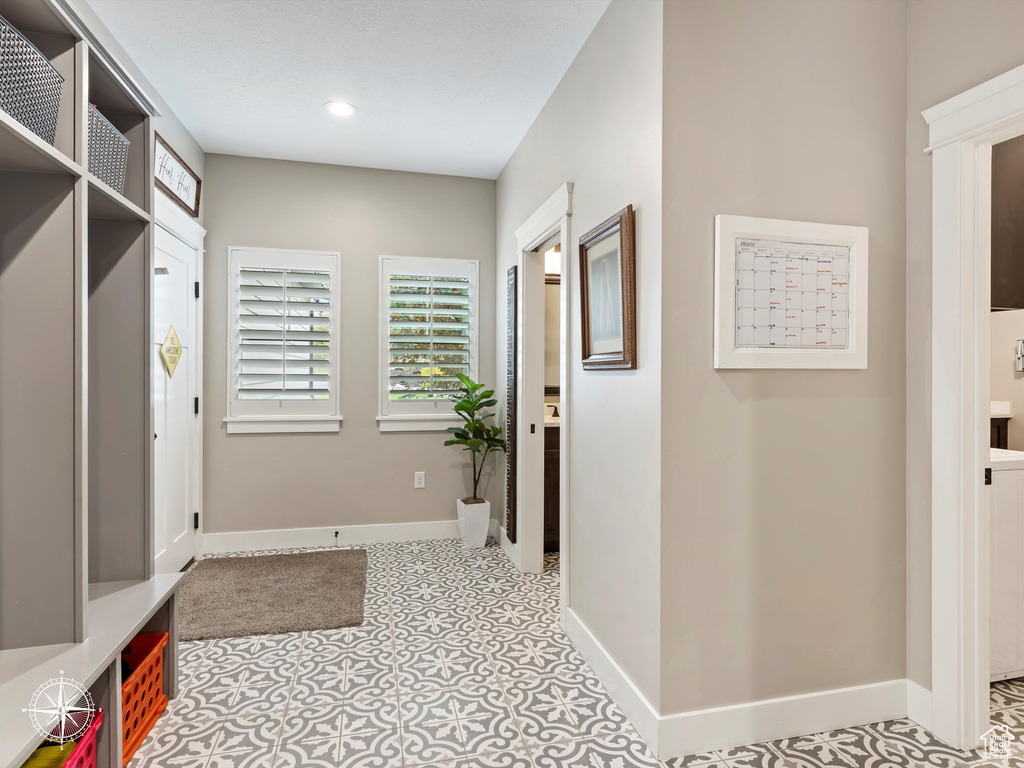 6462 SUMMIT CV Huntsville, UT 84317