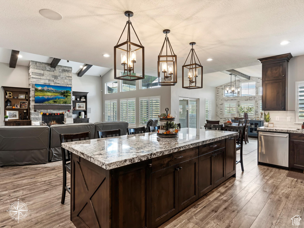 6462 SUMMIT CV Huntsville, UT 84317