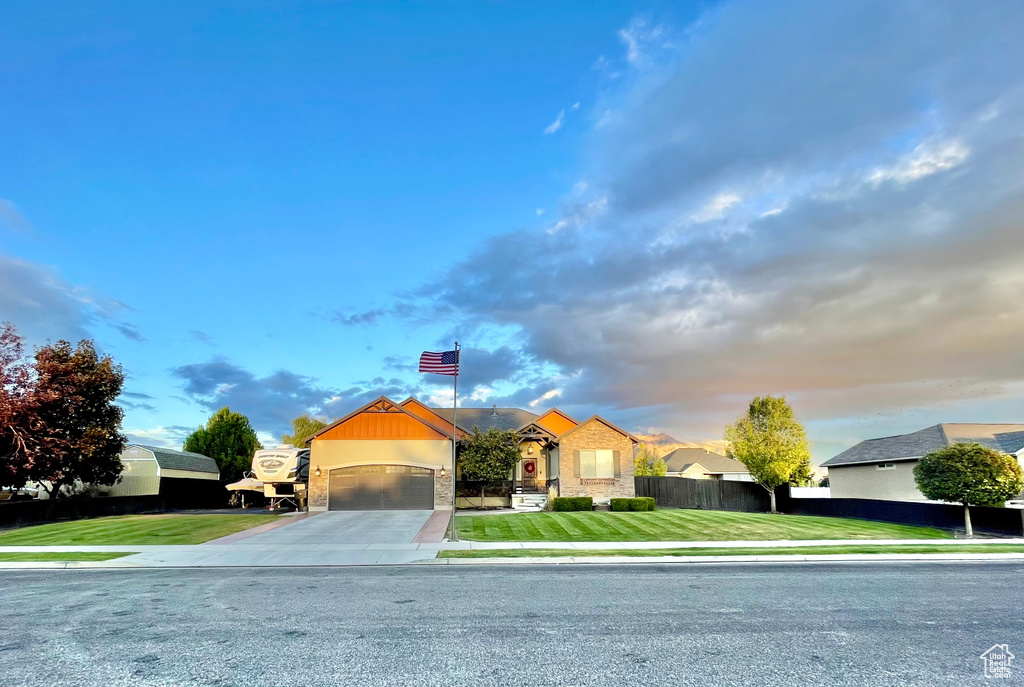 View of front of home featuring a front lawn