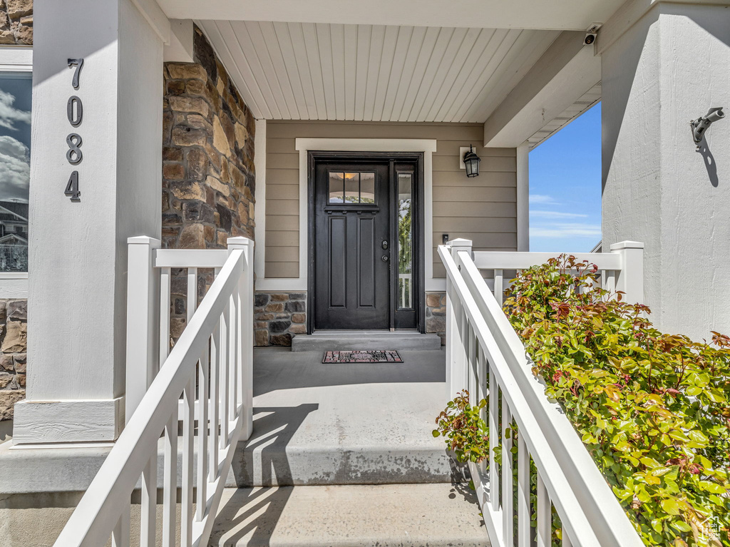 View of property entrance