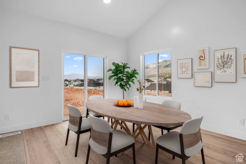 Photo 6 for MLS #2024155 at 1713 S Windsong Dr #378