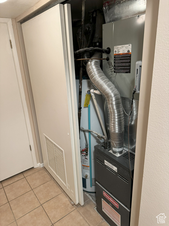 Utilities with heating unit