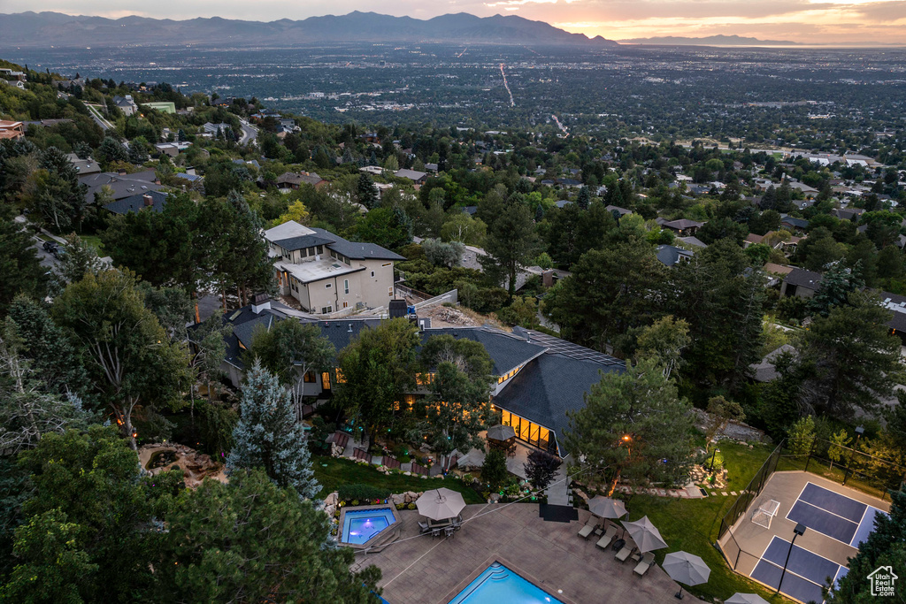 Aerial view at dusk with a mountain view