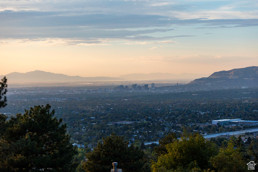 View of mountain feature