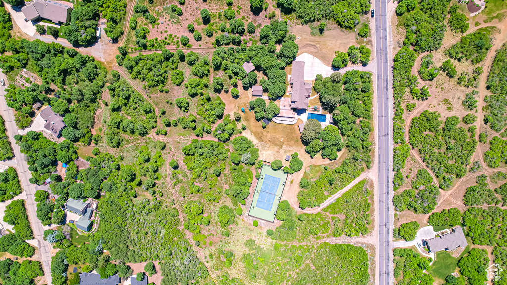 Birds eye view of property