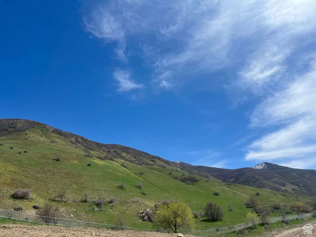127 N ROCK LOFT RIDGE DR Fruit Heights, UT 84037