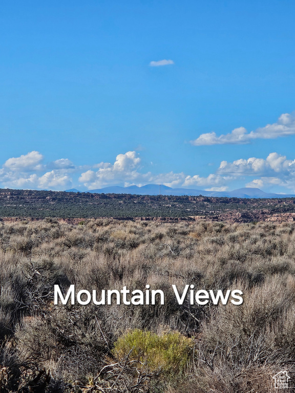 View of mountain feature