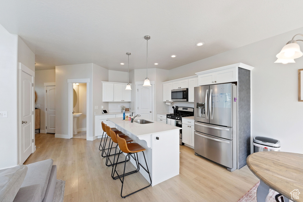 1753 W Newcastle Ln Saratoga Springs UT 84045 470,000