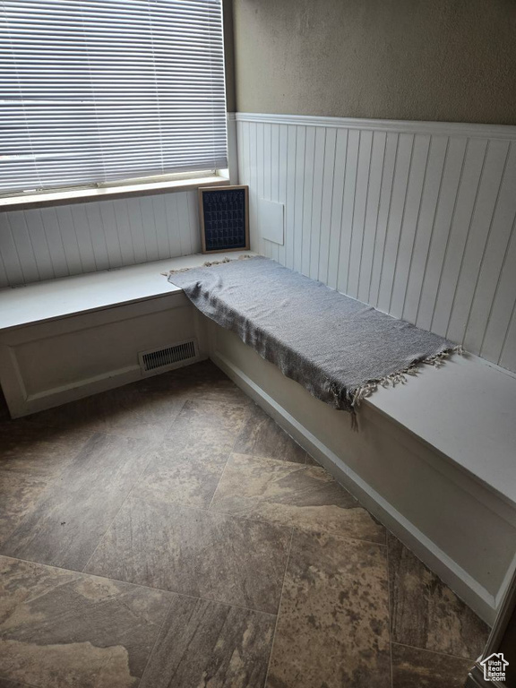 2099 W 4000 N Spring Glen UT 84526 1,600