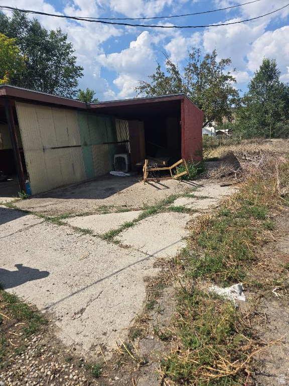 2099 W 4000 N Spring Glen UT 84526 1,600