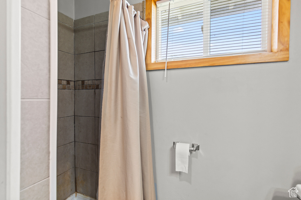 Bathroom with walk in shower