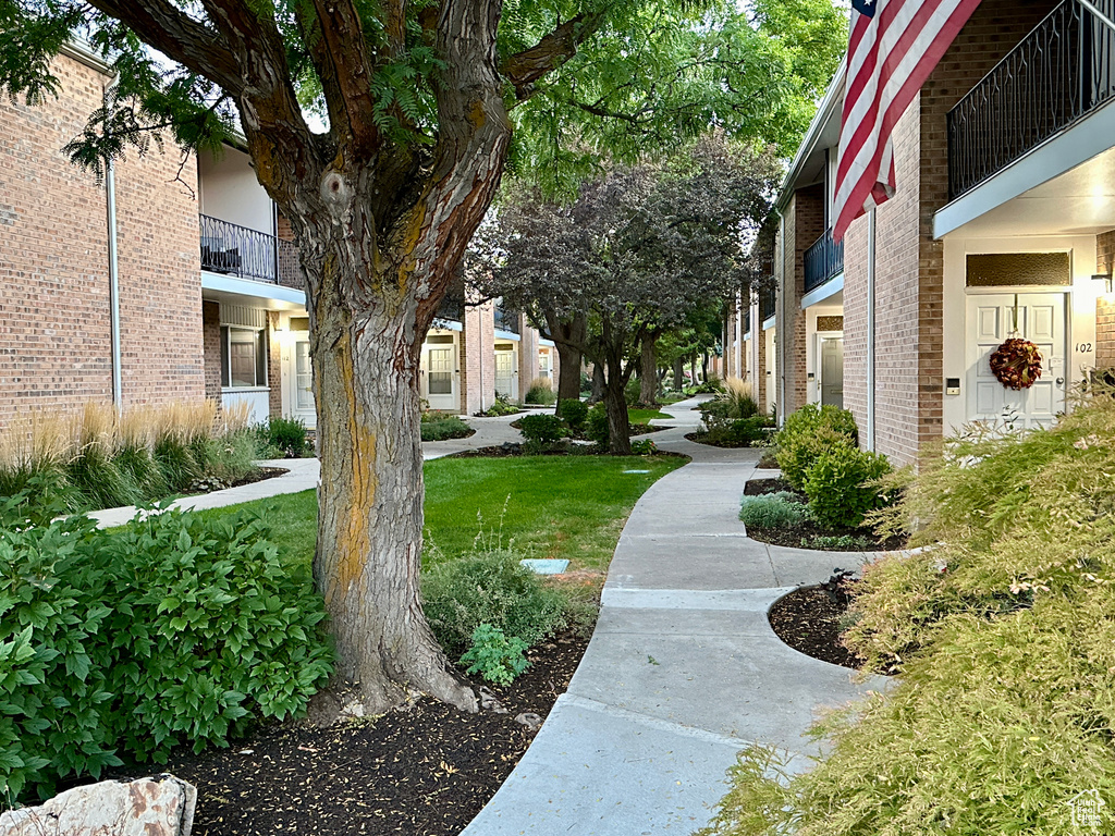 750 E Three Fountains Dr 95 Murray UT 84107 469,000