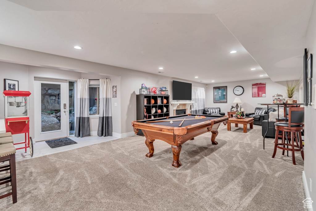 Rec room with light colored carpet and billiards