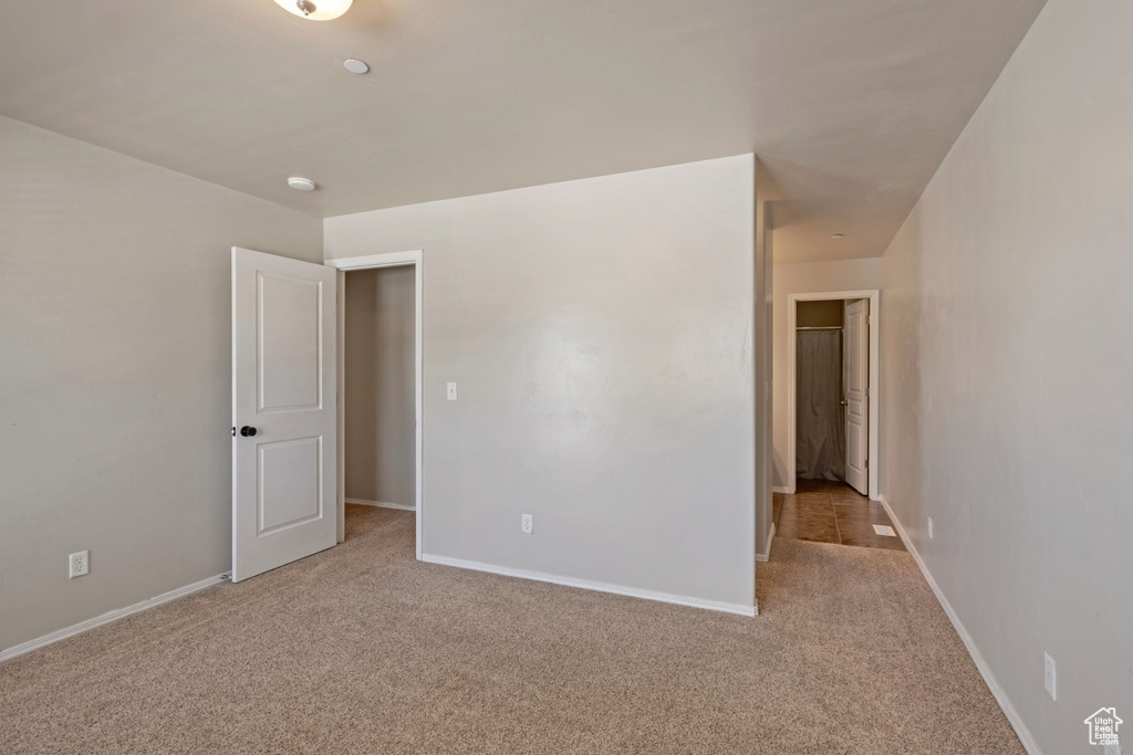 View of carpeted spare room