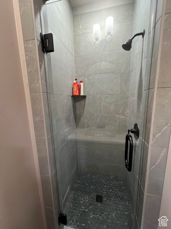 Bathroom with walk in shower