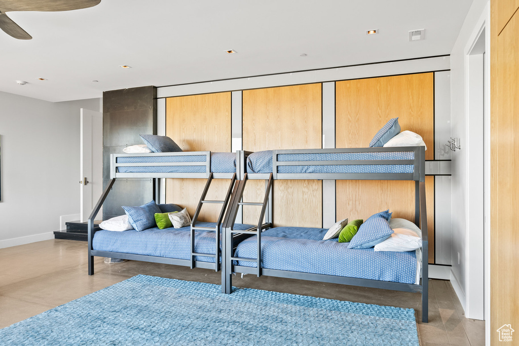 Bedroom with baseboards