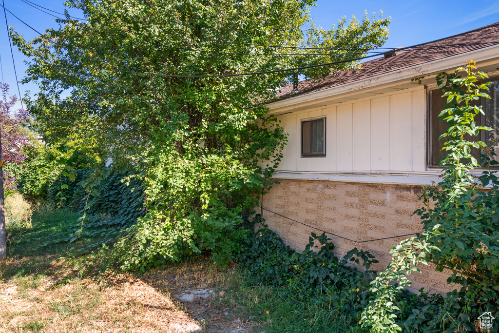 View of property exterior