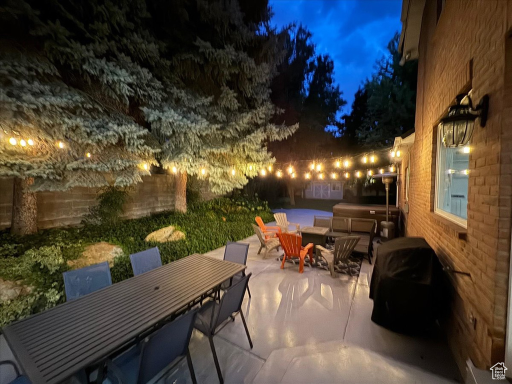 View of patio / terrace featuring area for grilling and a jacuzzi