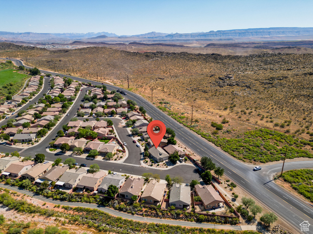 Bird's eye view featuring a mountain view