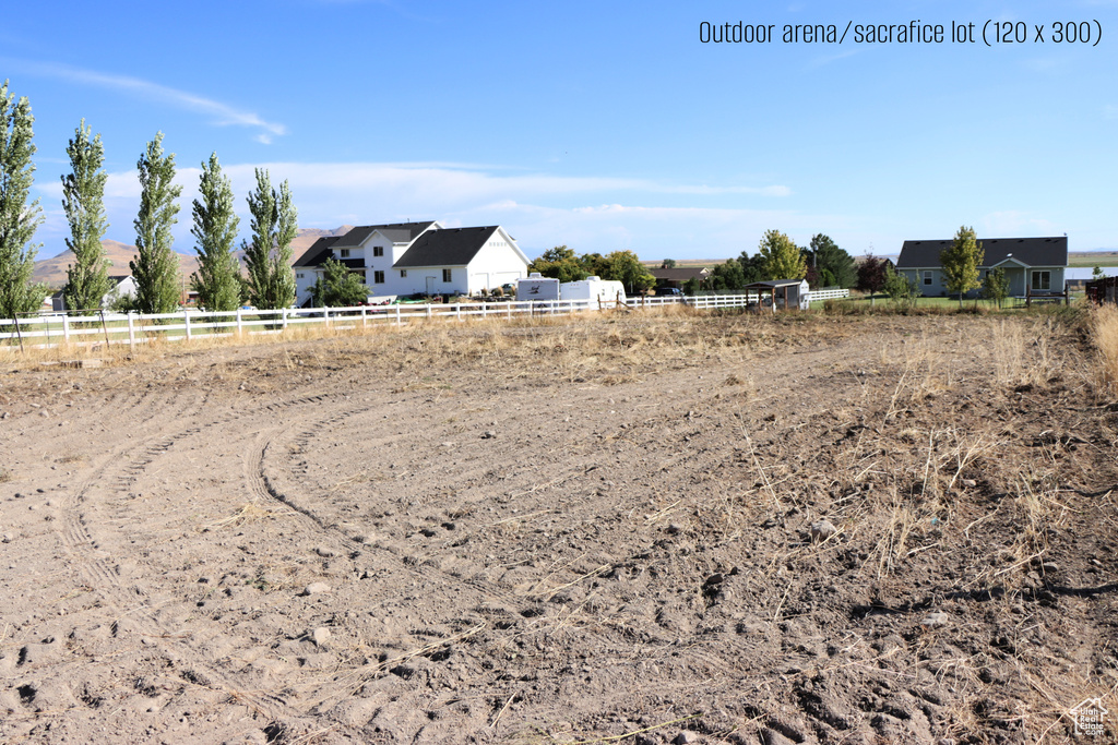 View of yard featuring a rural view