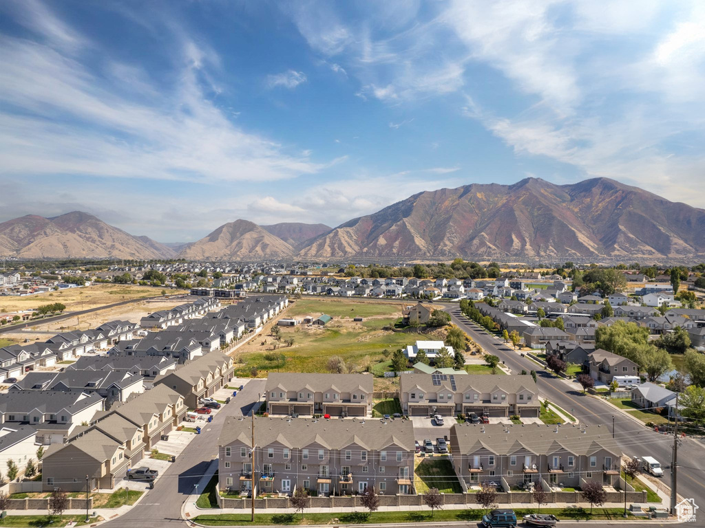 Bird's eye view featuring a mountain view