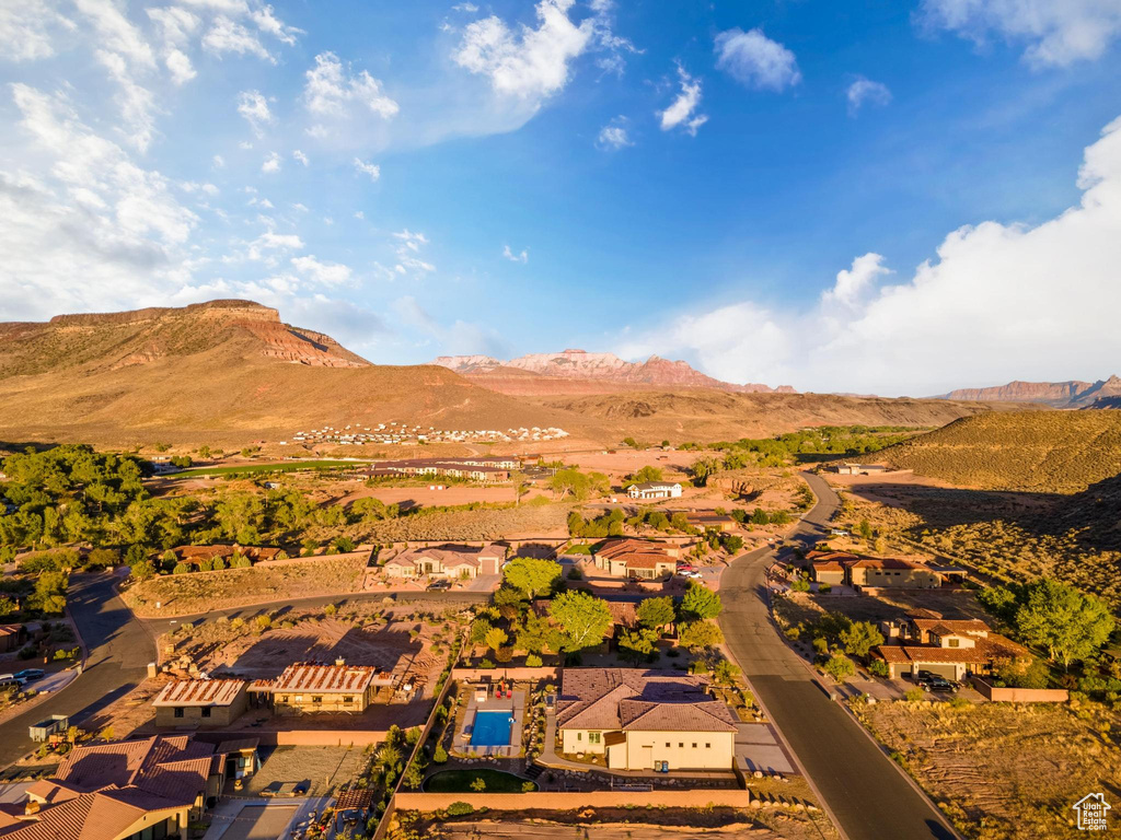 Bird's eye view featuring a mountain view